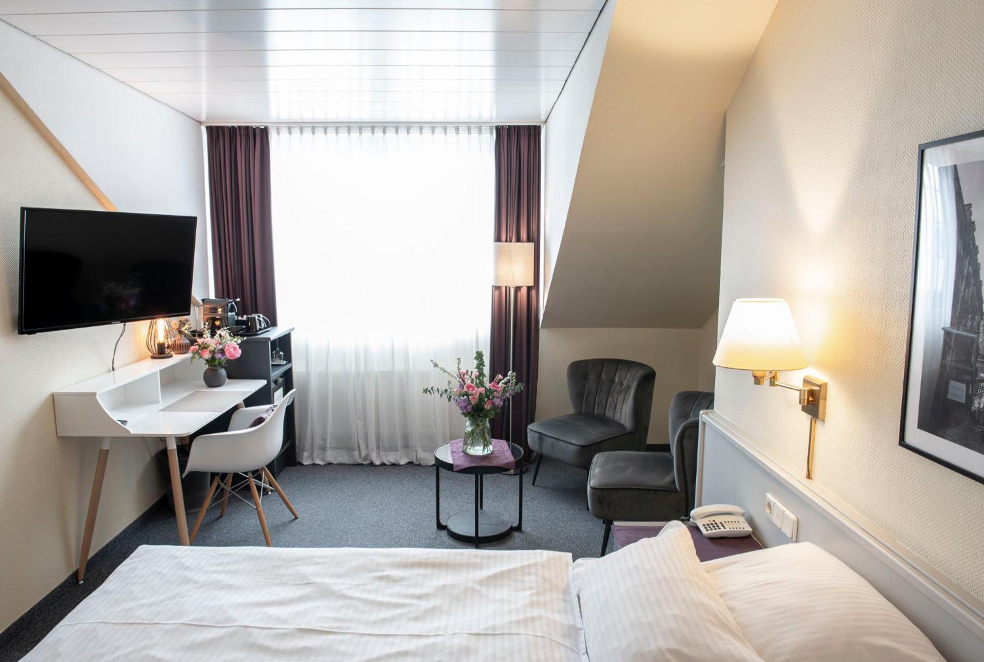 Hotel Alte Post Krefeld Zewnętrze zdjęcie
