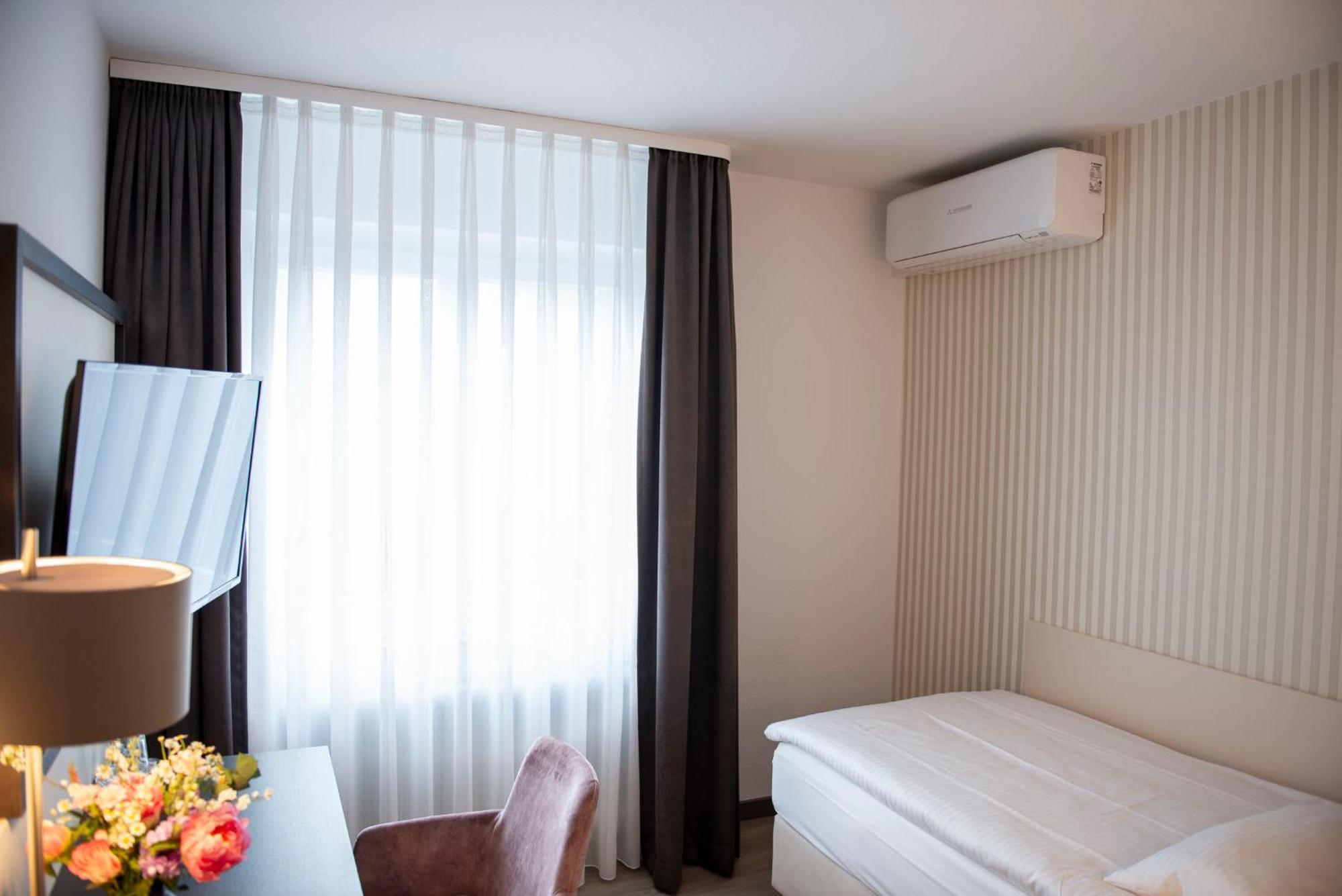 Hotel Alte Post Krefeld Zewnętrze zdjęcie