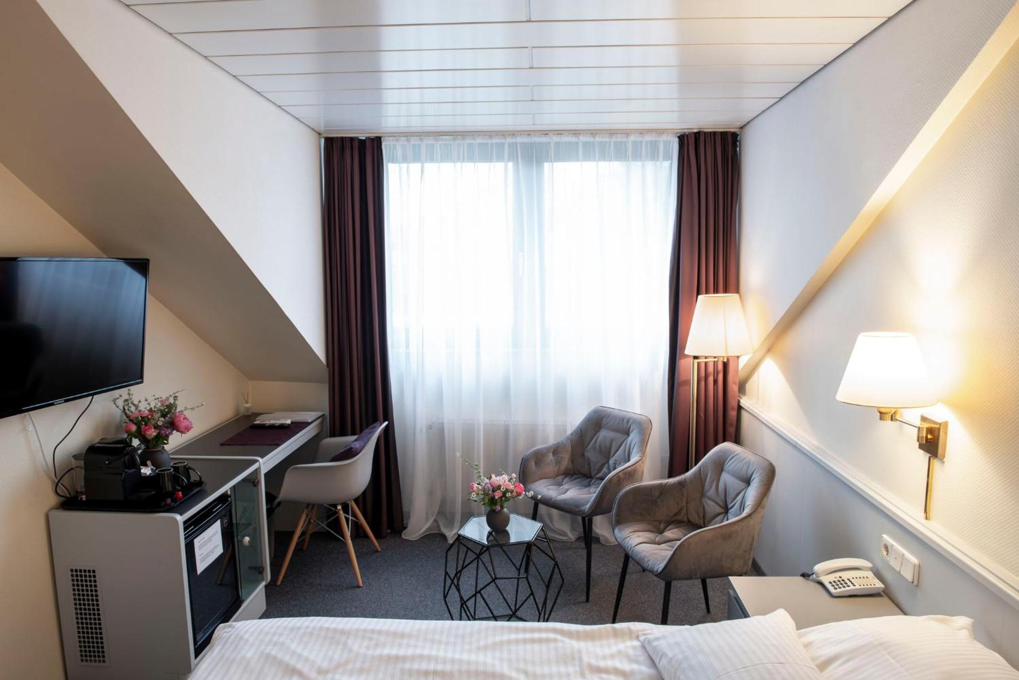 Hotel Alte Post Krefeld Zewnętrze zdjęcie