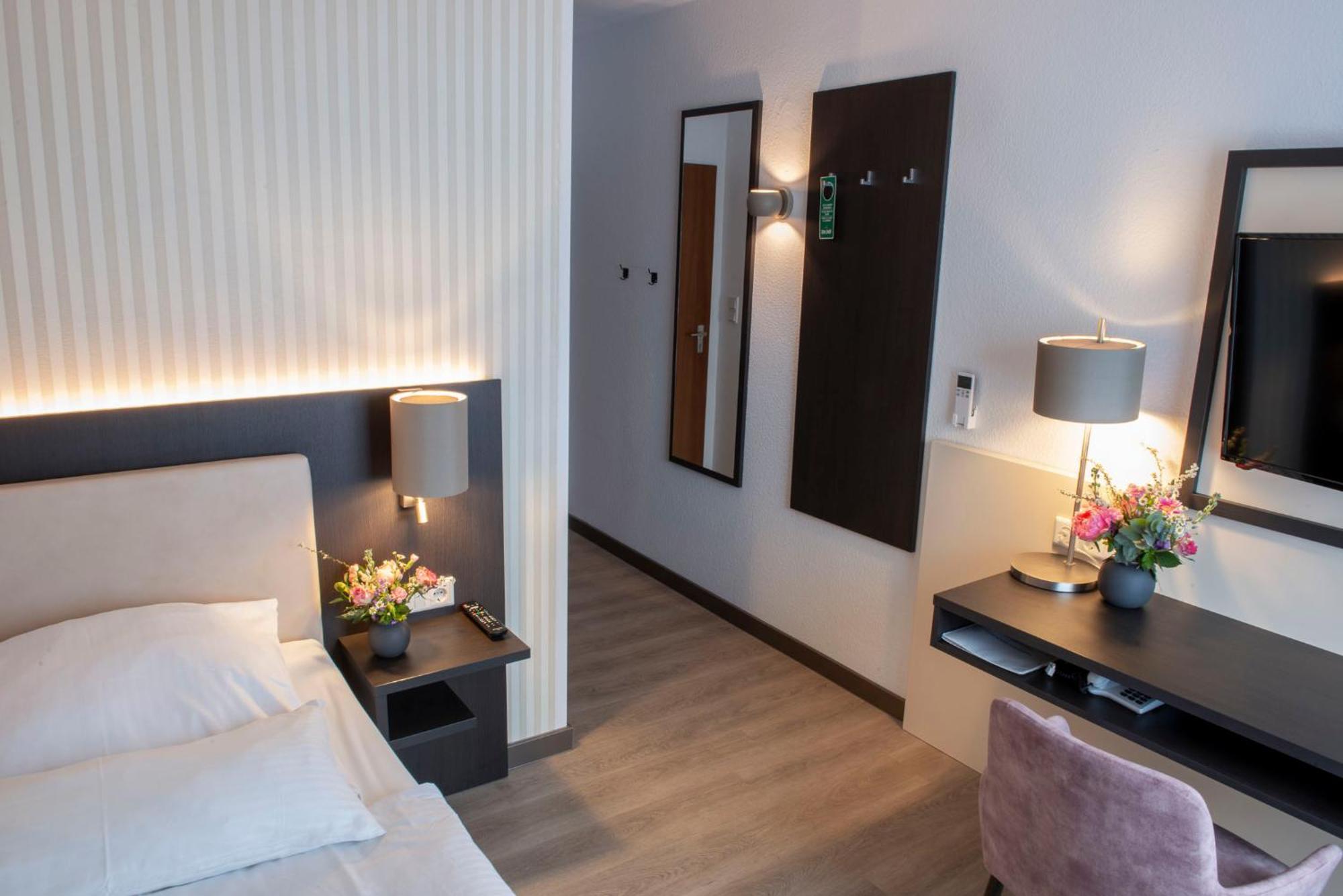 Hotel Alte Post Krefeld Zewnętrze zdjęcie